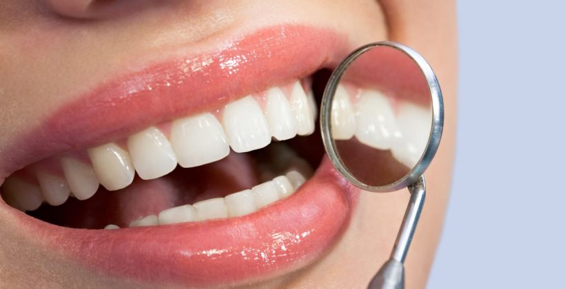 Implantologia dentale: tecniche e benefici