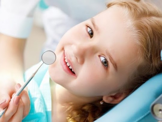 Prima visita odontoiatrica dei bambini: quando farla?