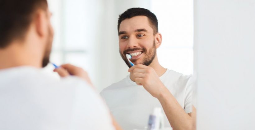 Ogni quanto va cambiato lo spazzolino da denti?