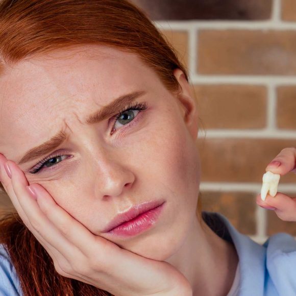 Ascesso dentale: sintomi, cause e rimedi