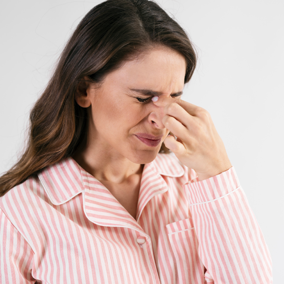 Mal di testa e dolore facciale? Potrebbe essere sinusite odontogena