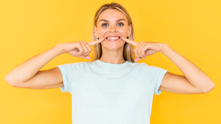 Placca e tartaro: perché non sono la stessa cosa Placca e tartaro: perché non sono la stessa cosa